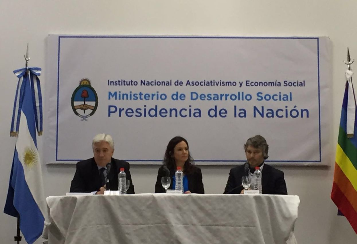 CONAM PRESENCIÓ LA SUSCRIPCIÓN DE UN CONVENIO ENTRE EL INAES Y LA UIF ...