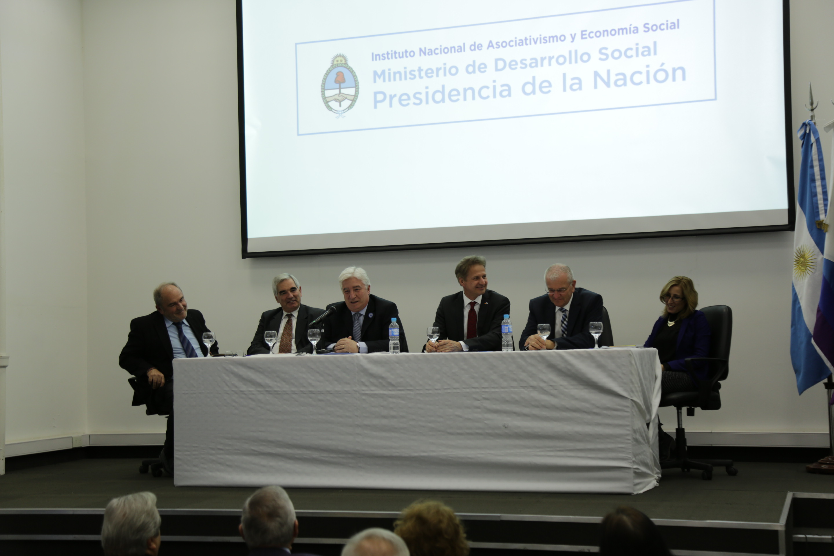 CONAM ASISTIÓ A LA FIRMA DE UN IMPORTANTE CONVENIO ENTRE EL INAES Y LA ...